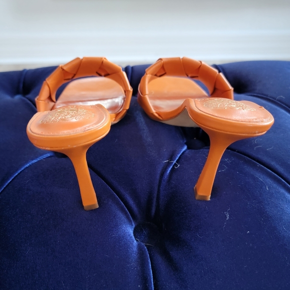 VINCE CAMUTO woven mules in orange - Picture 12 of 14